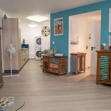 Appartement T2! 3 Ou 4 Personnes Centre Neuf Avec Garage