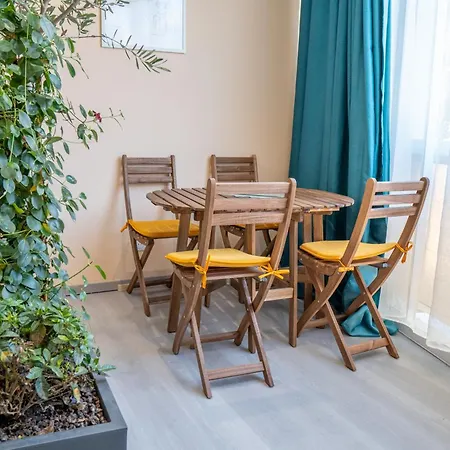 아파트 T2! 3 Ou 4 Personnes Centre Neuf Avec Garage 사나리쉬르메르